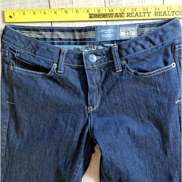 VTG Converse One Star Boot Cut Jeans Size 8 31x32 Low Rise Flare Leg 90s Denim - Picture 11 of 13